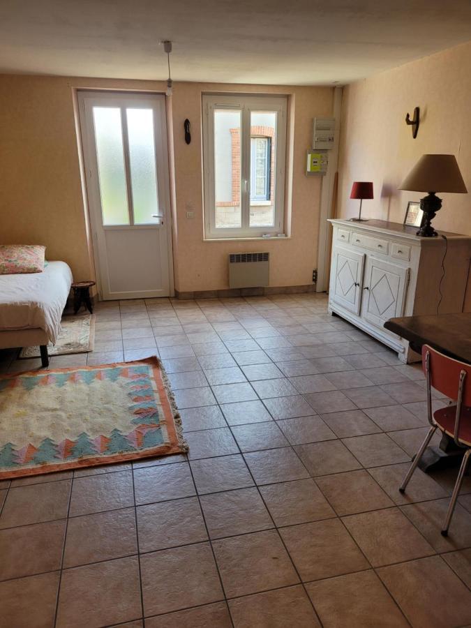 Petite Maison A Salbris Ngoại thất bức ảnh